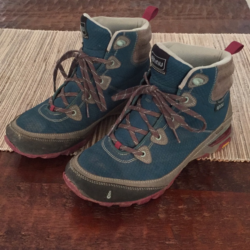 Ahnu waterproof hiking boots 8.5